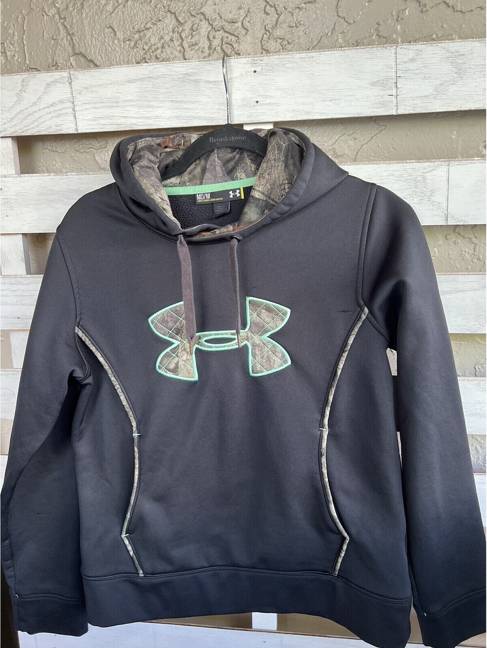 Under Armor Sweatshirt Boys Youth M Loose Hoodie Black Camouflage